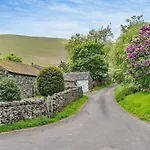 Vakantiehuis 1 Bed In Penrith Oc-91232 *